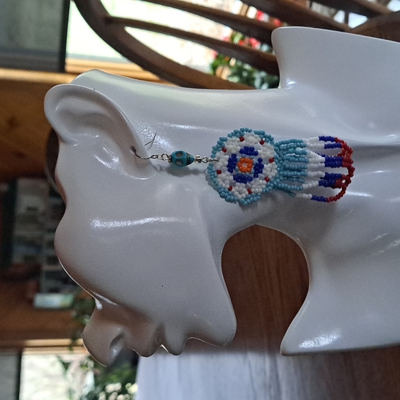 American Indian Style Hand Beaded Earrings - Picture 2 of 4